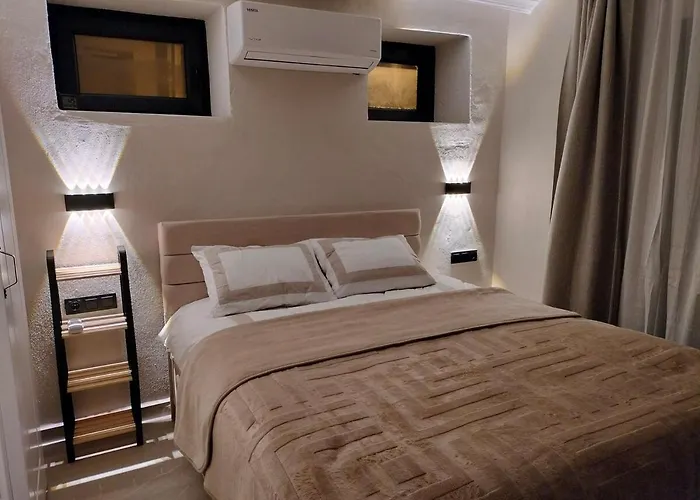 Baykus Deluxe Kusadası