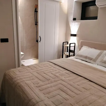 Baykus Deluxe * Κουσάντασι